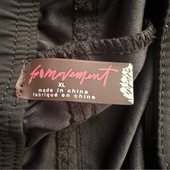 Free People Movement Come and Get it Performance Buckle Joggers Size XL - Picture 13 of 15